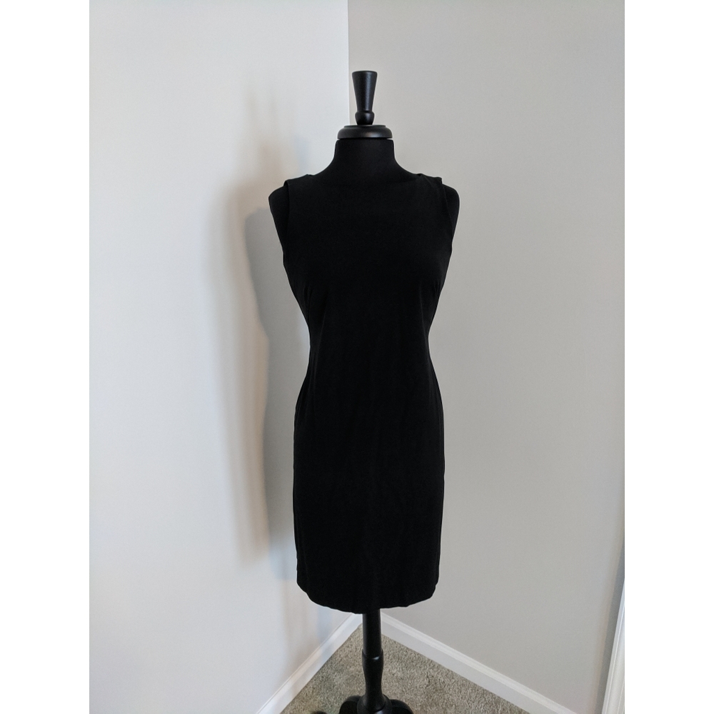 London Times Black Sleeveless Dress